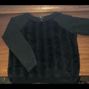 Girls basic black shirt